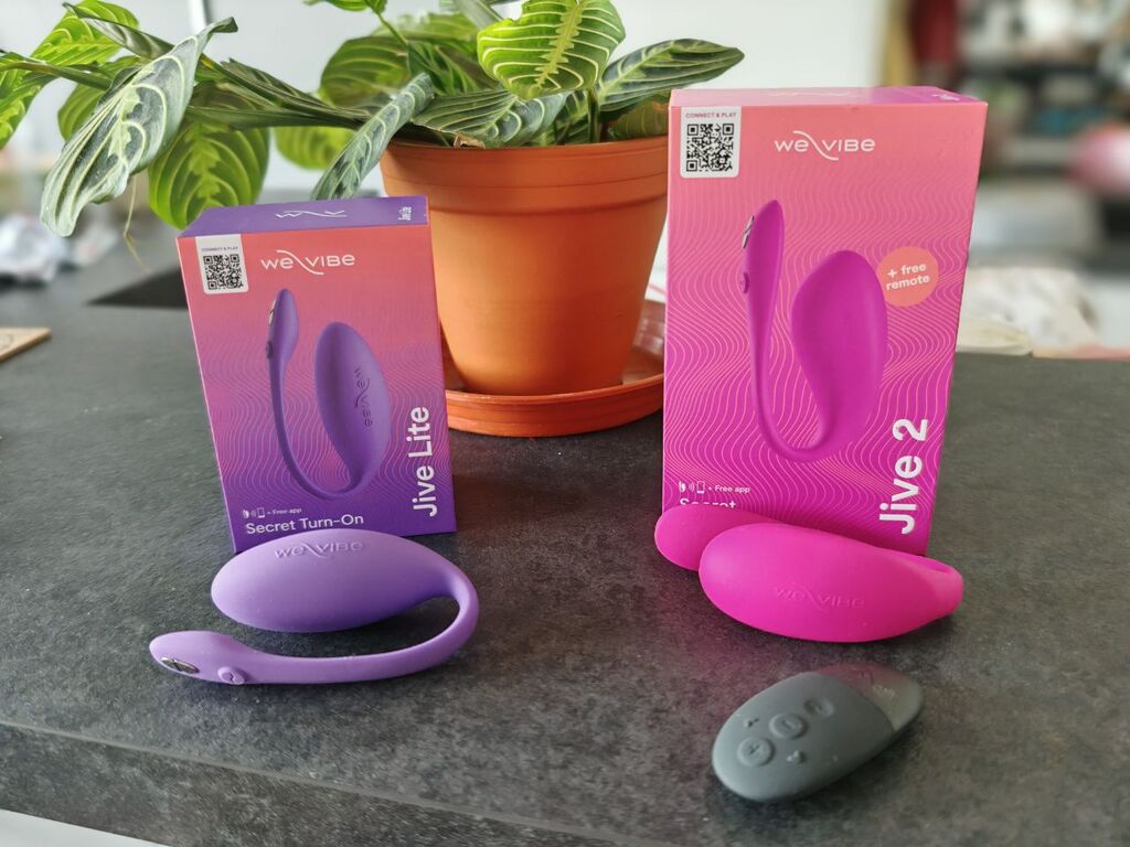 We-Vibe Jive 2 у коробці: фото упаковки інтимного гаджета